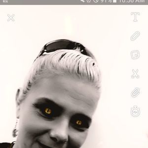 Meet your Posher, Jen